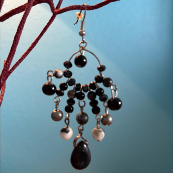 Beautiful bead earrings - Picture 3 of 3